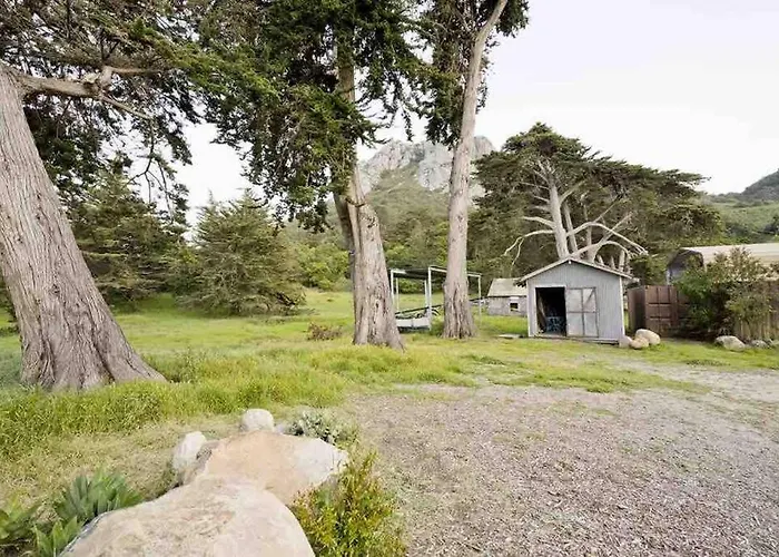 Pacific Coast Highway Milkhouse